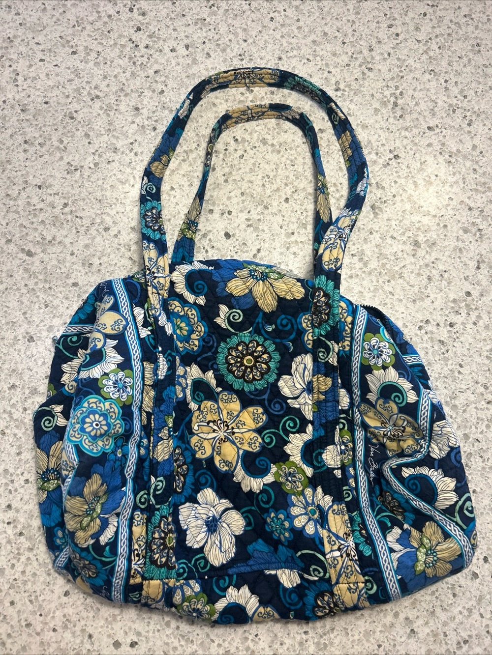 Vera Bradley Small Quilted  Duffle Bag in Navy Blue Blue Floral
